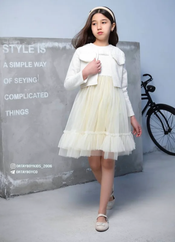 ست کت و سارافون